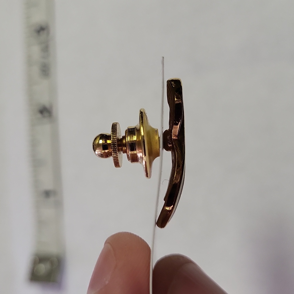 Pink Ribbon Support Pin - Picture 4 of 4